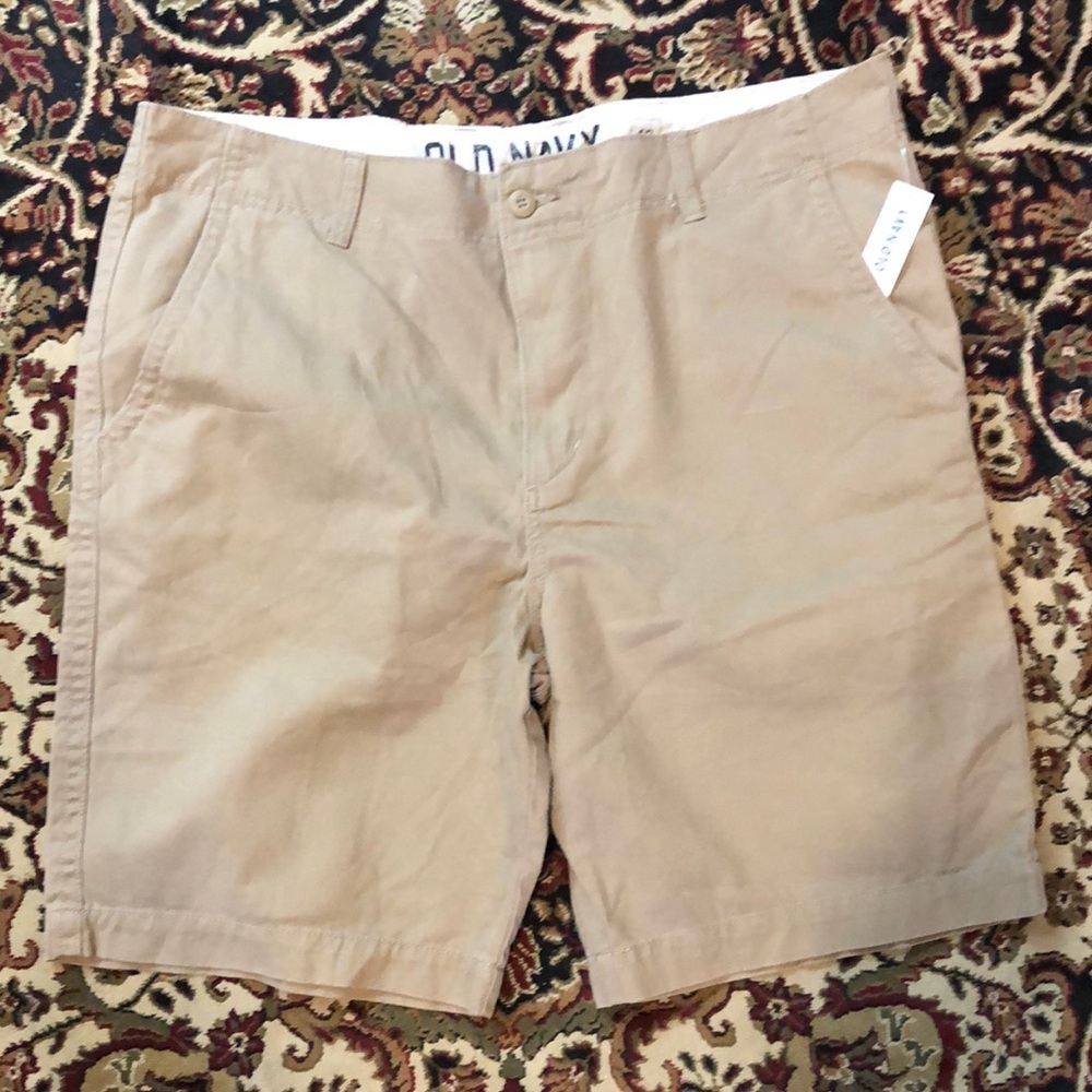 Old Navy Men's Tan Shorts nwt 40 tall